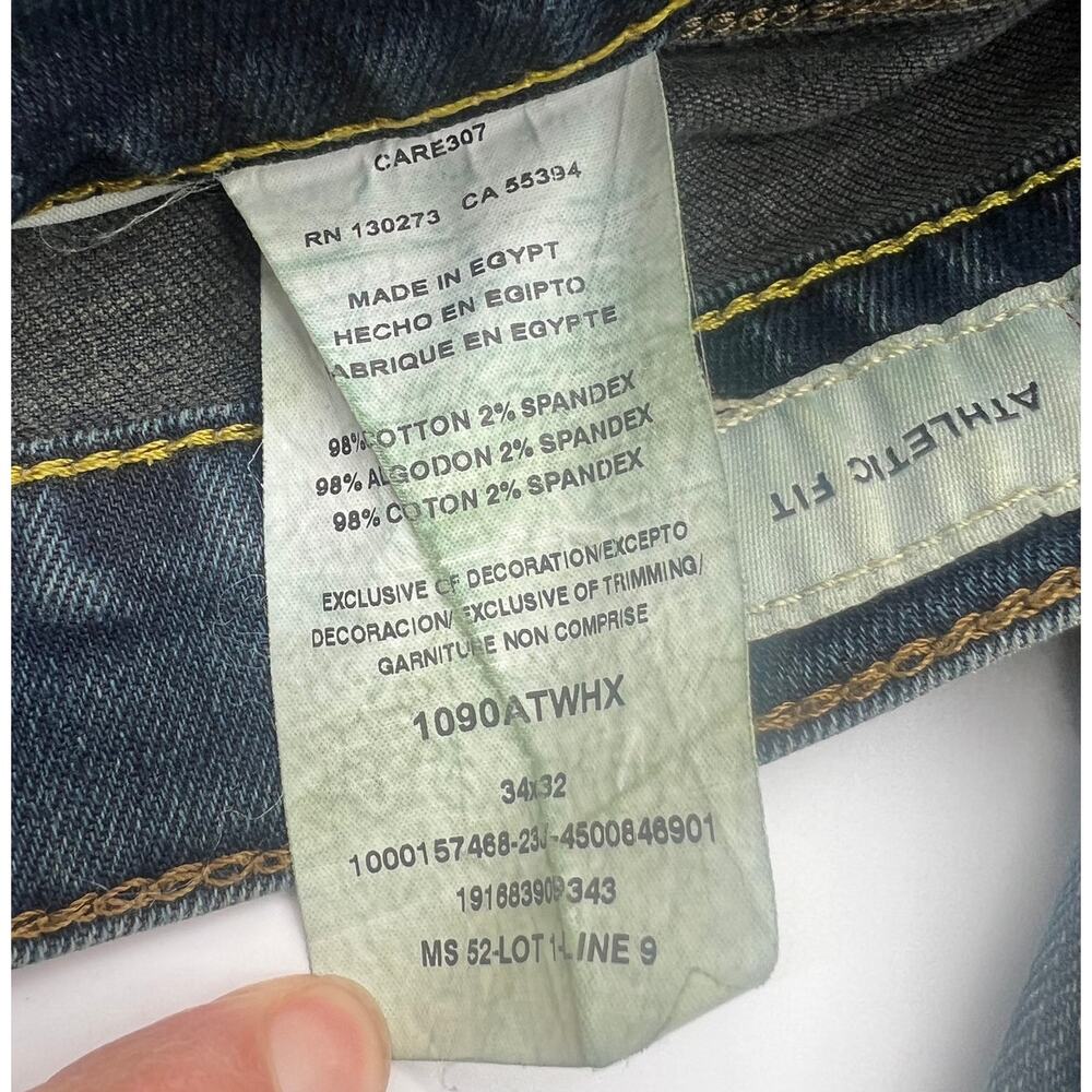 Wrangler Men's Athletic Fit Premium Quality Jeans Size 34 x 32 - Picture 9 of 9
